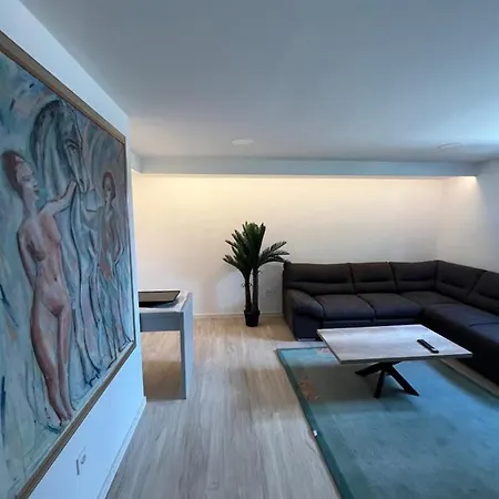 Appartement The *